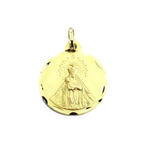 Medalla de la Virgen de la Piedad de Baza de oro de 18 quilates
